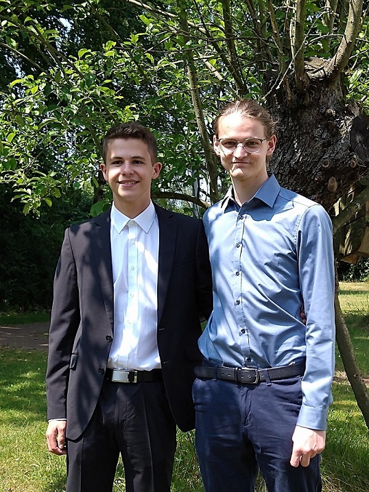 Stipendiaten Justus Gieseler (links), Jannis Wietjes (rechts)