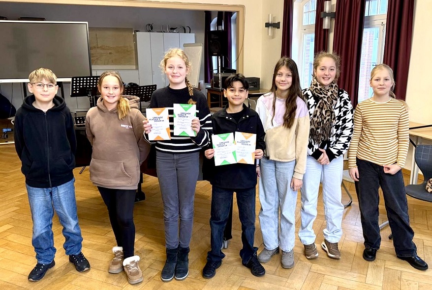 2025 11 25 Vorlesewettbewerb UGN Artikel